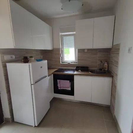 Apartment With Incredible View Klenovica